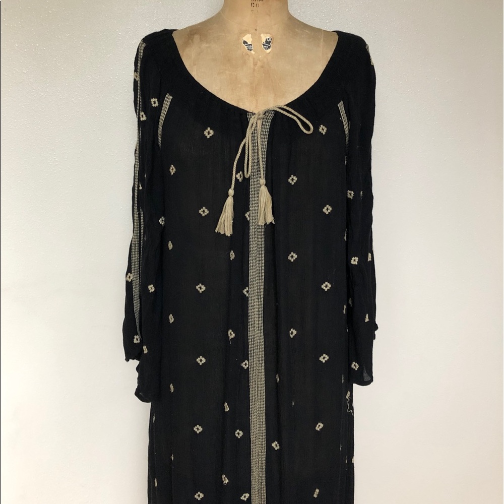 Embroidered house dress caftan